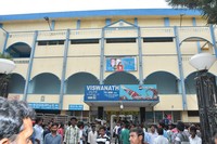 Kotha Janta Movie Theatre Coverage